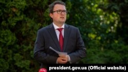 Представник президента України в АР Крим