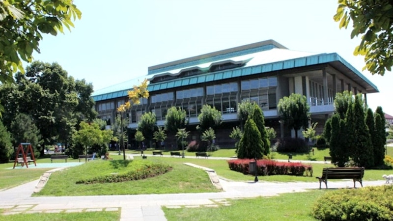 Beograd: Dy të vdekur në Bibliotekën Kombëtare