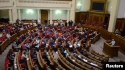 Депутати в парламенті, 20 лютого 2014 року