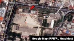 Satellite view of Iranian Parliament which indicates the main entrance in Mojahedin Eslam Ave.