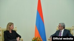 Armenia -- President Serzh Sarkisian received Federica Mogherini, the High Representative of the European Union for Foreign Affairs and Security Policy, Yerevan, 1 Mar, 2016