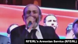 د ارمنستان د اپوزېسیون مشر نیکول پاشینیان