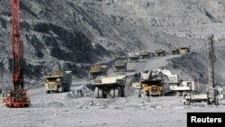 Месторождение золота «Кумтор» в Кыргызстане. 