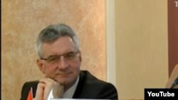 Jan Zahradil la o Conferință la Erevan, 19 martie 2017.
