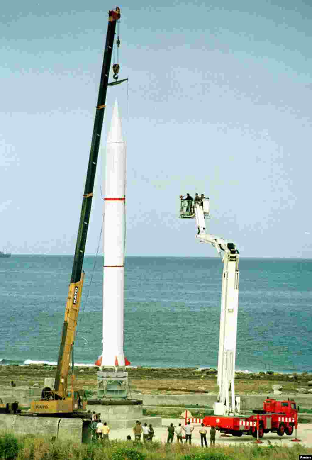 A Soviet missile that was in Cuba and deactivated after the 1962 crisis but left on display there through 1991, when this photo was taken.
