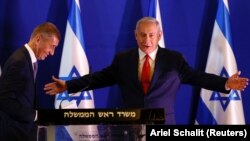 Andrej Babis (solda) və Benjamin Netanyahu