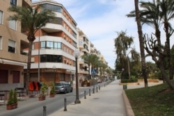 Порожні вулиці курортної іспанської Альмерії. Травень 2020 року