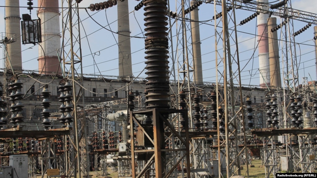 A Luhansk power station (file photo)