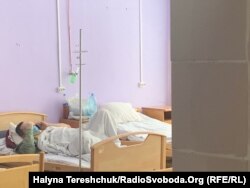 У медичному коледжі у Львові лежать хворі на COVID