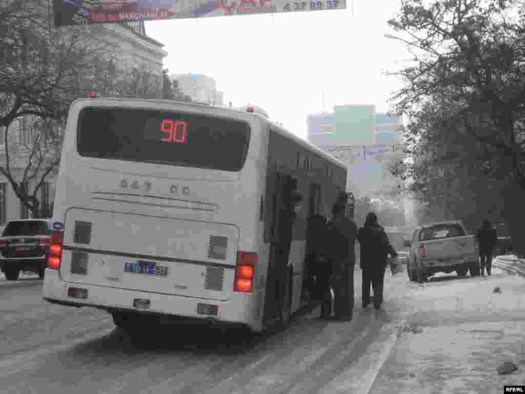 Bakının ilk qarı #14