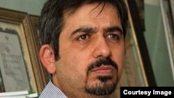 Iranian journalist Serajeddin Mirdamadi is reportedly accused of plotting against Iran's ruling clerics.