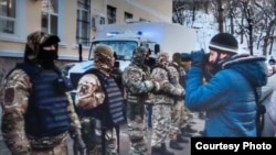 Журналист «Крымской солидарности» и российские силовики