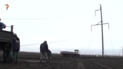 Активисты ведут наблюдение за ремонтом ЛЭП в Чаплинке (видео)