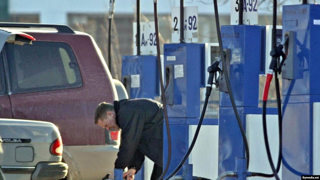 Экологический стандарт топлива «Евро-2», введенный в России в апреле 2006 года, в Европе был принят ровно 10 лет назад
