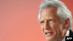 France -- Former Prime Minister Dominique de Villepin, 11Jun2009