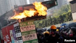 Sukobi policije i demonstranata u Hongkongu