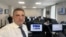 Vlad Țurcanu, directorul general al companiei publice „Teleradio-Moldova”, în redacția de știri 
