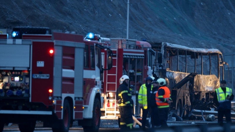 Deseci poginulih u zapaljenom makedonskom autobusu