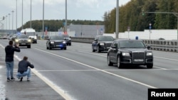 A motorcade carrying US President Donald Trump's special envoy Steve Witkoff and son-in-law Jared Kushner leaves Vnukovo International Airport in Moscow on September 5. 
