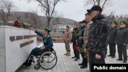 Курман болгон чек арачыларды эскерүү. "Ата бейит". 23-февраль, 2026-жыл.