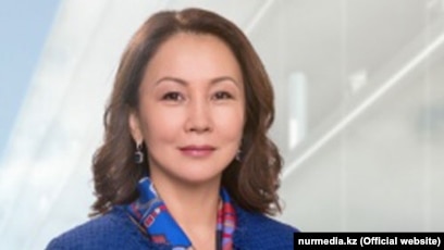 Анальды әдемі тесік