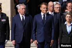 Досегашният премиер на Франция Франсоа Байру и президентът Еманюел Макрон в Париж, 5 септември 2025 г.