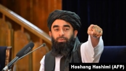 ذبیح الله مجاهد سخنگوی گروه طالبان