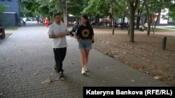 ივანი რადიო თავისუფლების უკრაინული სამსახურის ჟურნალისტთან ერთად