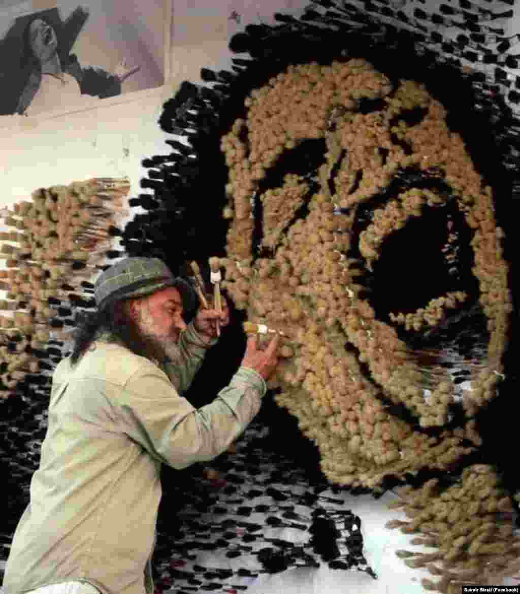 Mozaiku për nderë të artistit Michael Jackson, nga Saimir Strati.