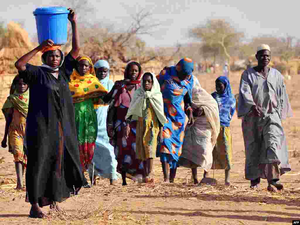 Centralna Afrika - Izbjeglice u kampu Gassire, kod Goybeida, Čad Foto: AFP / Philippe Huguen 