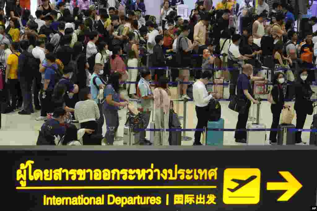 Aeroportul Don Mueang International din Bangkok, Thailanda &ndash; și aici au fost probleme cauzate de blocajul cibernetic la nivel global. 19 iulie 2024.