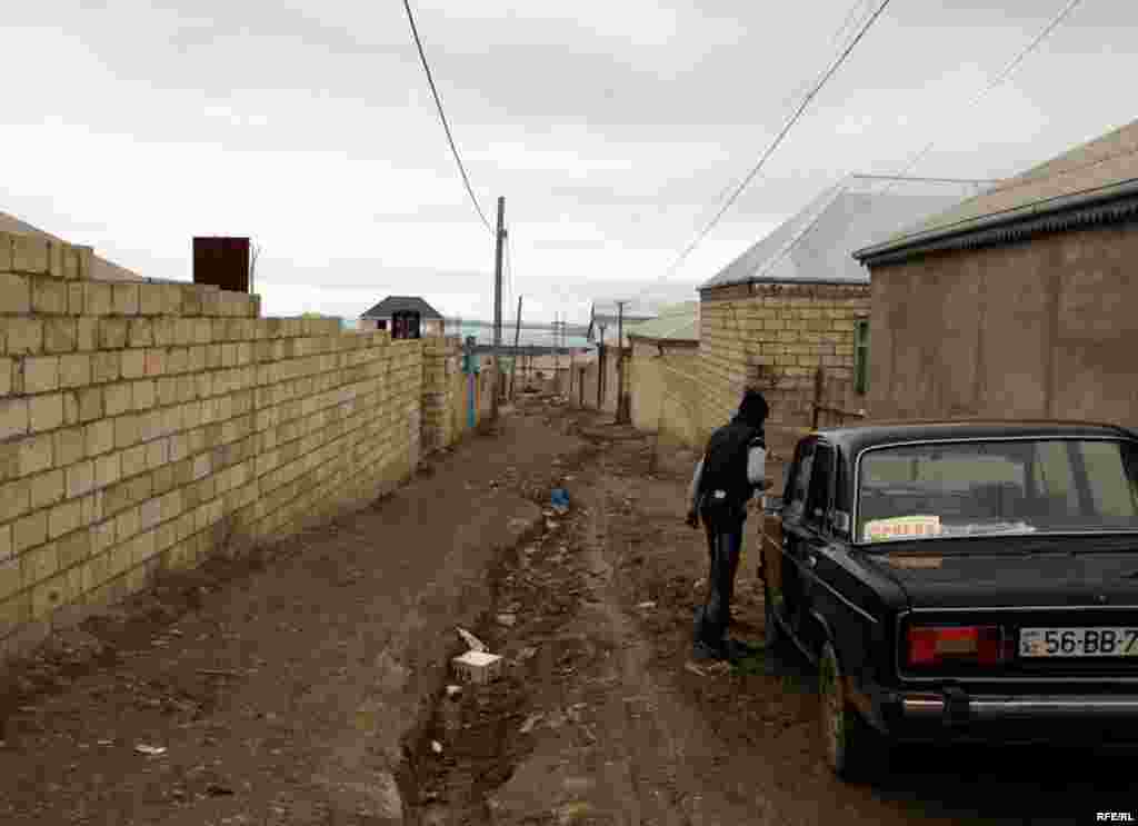 Qazsız, susuz, tualetsiz qəsəbə-Atyalı #5