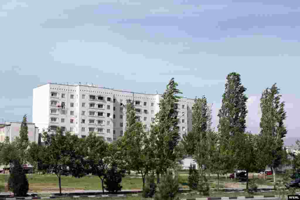 Бомпӯшиҳои рангини Душанбе #101