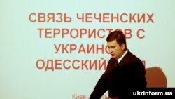 Ігор Марков, голова партії «Родіна», на прес-конференції на тему: «Зв'язок чеченських терористів з Україною: одеський слід». Київ, 7 квітня 2010 року