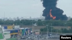 Fuel tank at oil depot on fire in Russia's Voronezh