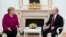 Cancelarul german Angela Merkel s-a întâlnit, la Moscova, cu președintele rus Vladimir Putin.