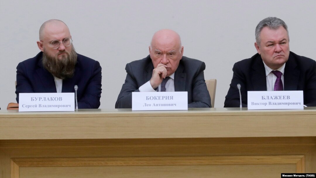 Члены группы по подготовке поправок Сергей Бурлаков, Лео Бокерия и Виктор Блажеев