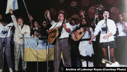 Пісенний вибух 1989 року. Фестиваль «Червона рута» наблизив Незалежність України
