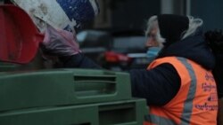 The 94-Year-Old Georgian Street Cleaner Who Just Won't Quit