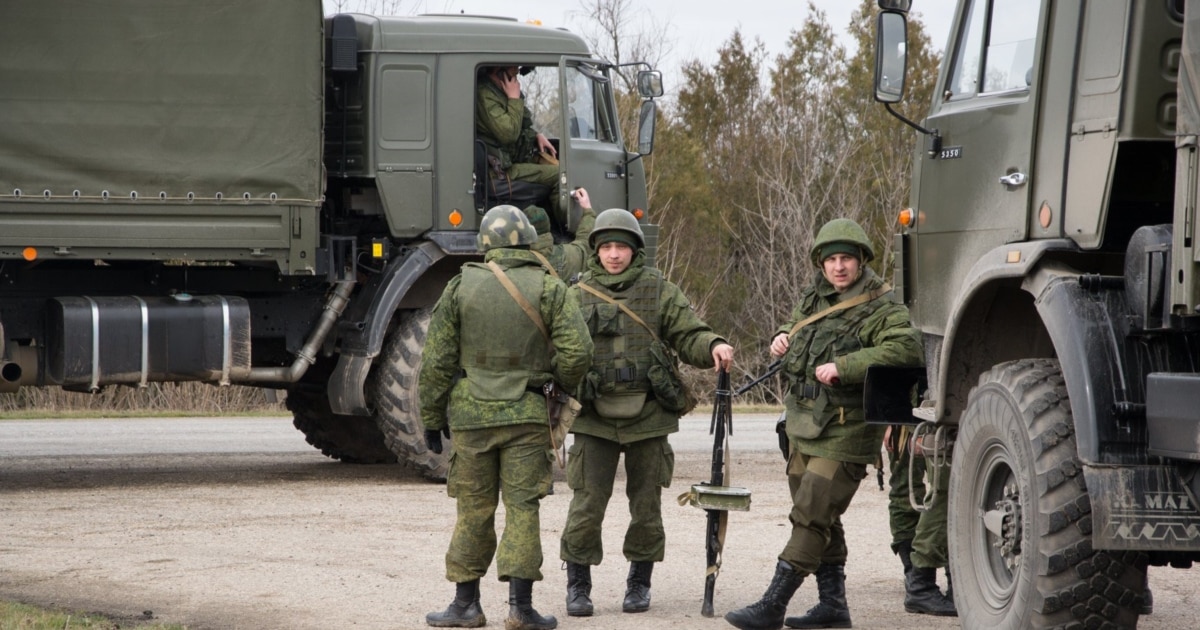 У російській армії 30 солдатів стріляли один в одного за нагороди