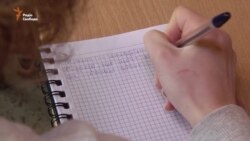 Безкоштовні курси української мови у Маріуполі викликали ажіотаж (відео)
