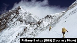 تیم کوهنوردان امریکا در کوههای اورست، نیپال