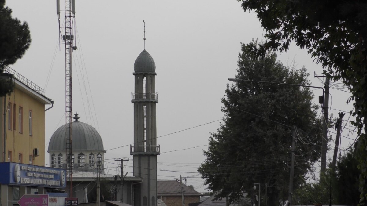 Tajik Imam Detained On Extremism Charges After Speech At Funeral - Vimarsana News