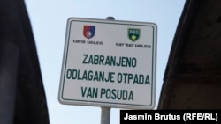 Upozorenje koje, ponekad, ne poštuju građani, čime problem otpada u Sarajevu postaje veći. 