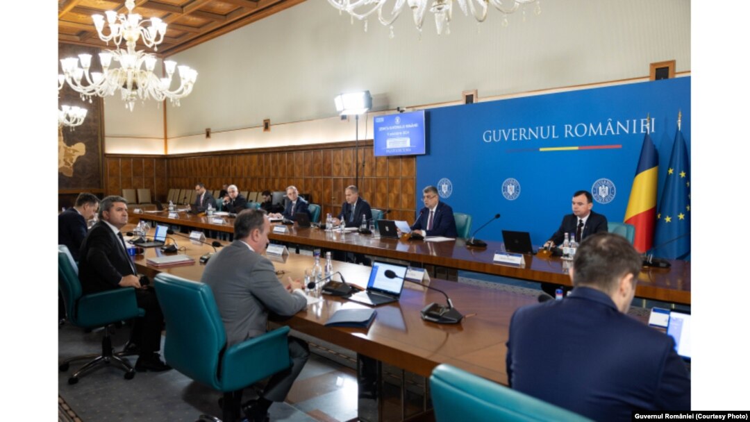 Guvernul Ciolacu în timpul unei ședințe.