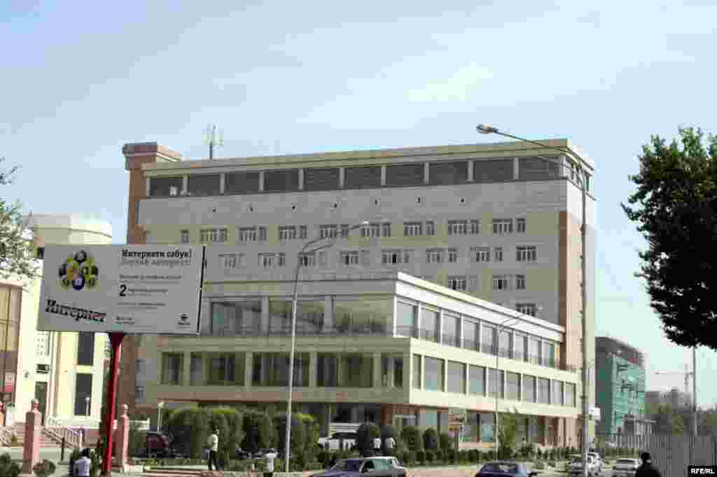 Бомпӯшиҳои рангини Душанбе #99