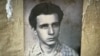 На фото молодий Леонід Плющ. Кадр з фільму Матьє Шварца «Математики, які «нагнули» Кремль»