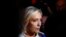 Marine Le Pen, a francia szélsőjobb vezetője sajtótájékoztatót tart 2024. július 7-én
