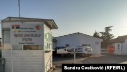 Kliničko bolnički centar u Gračanici izmešten je 1999. godine iz Prištine, novembar 2020.