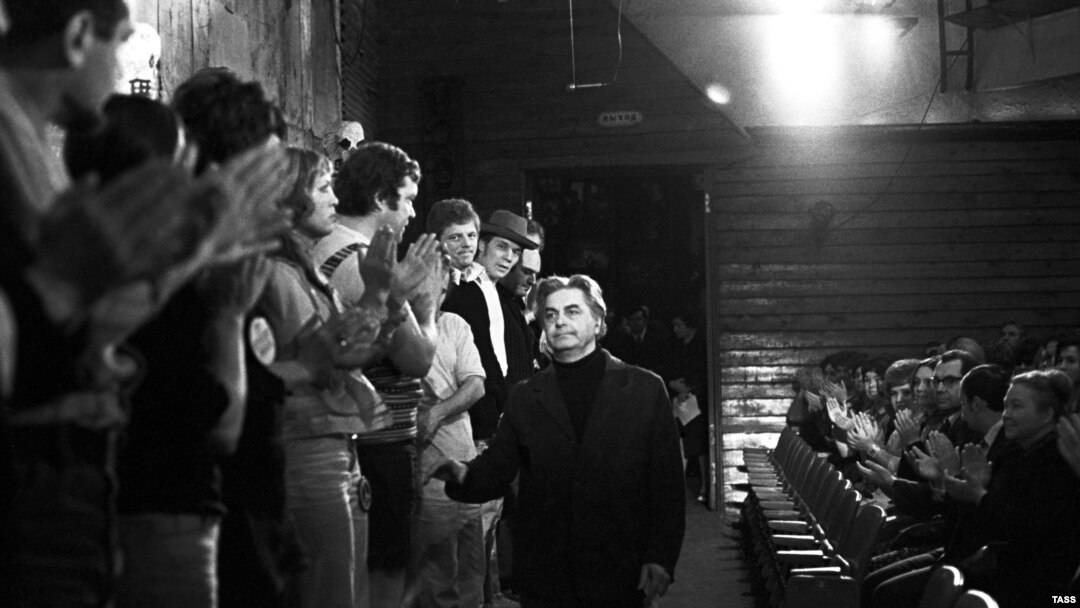 Юрий Любимов и актеры Театра на Таганке, 1972